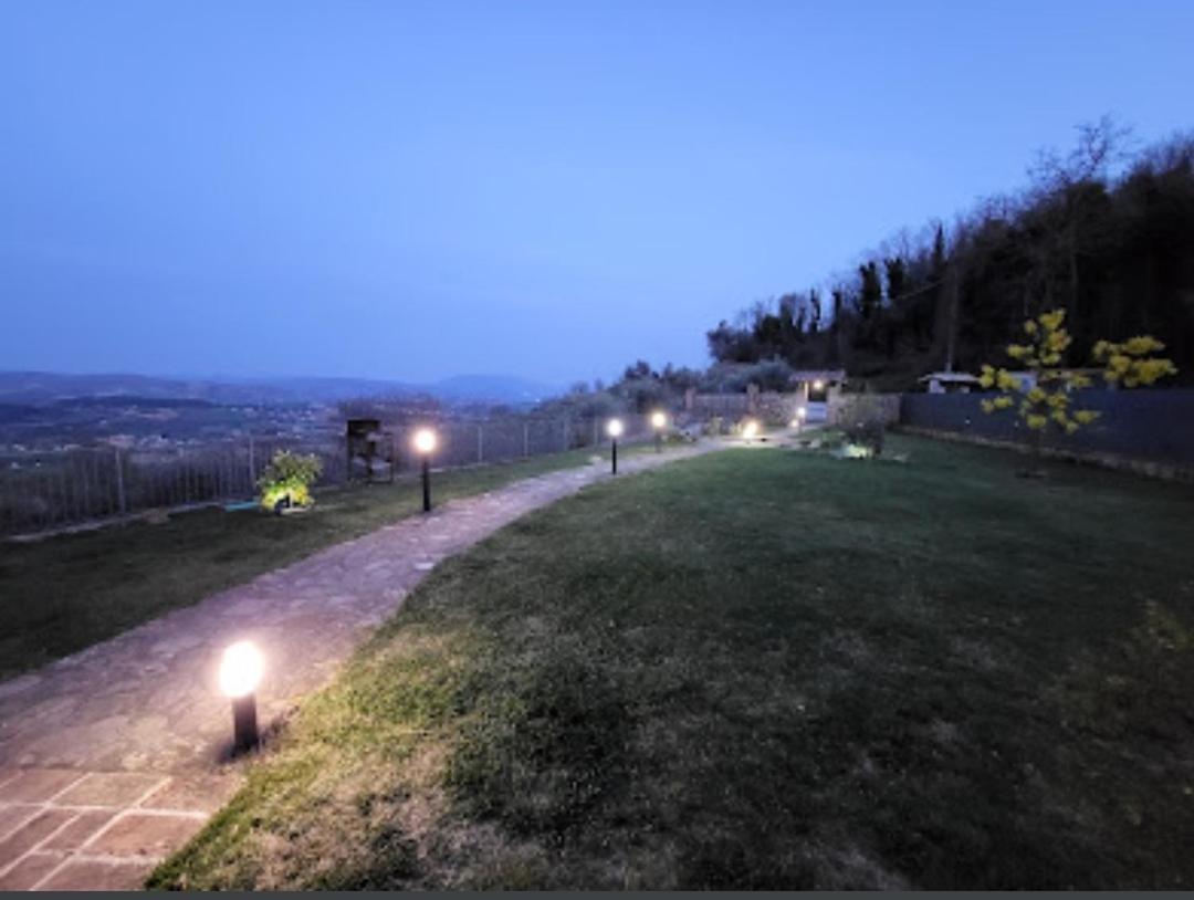 Casale Mille E Una Notte 佩鲁贾 外观 照片
