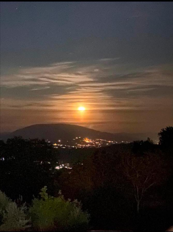 Casale Mille E Una Notte 佩鲁贾 外观 照片